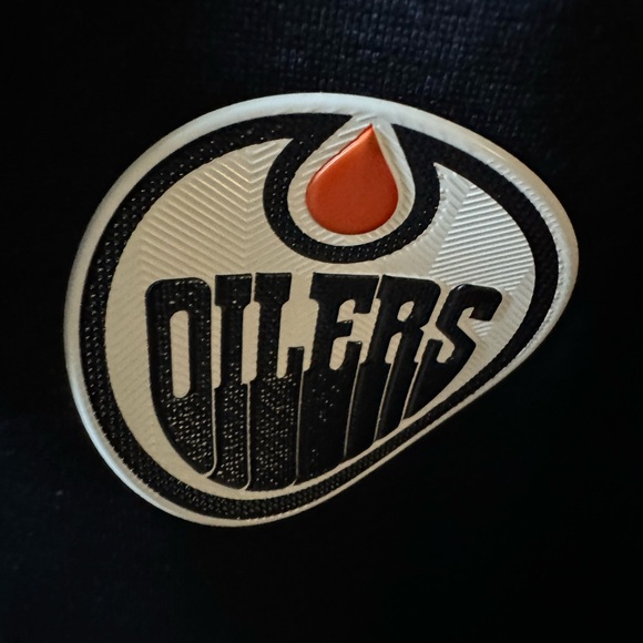 Edmonton Oilers Navy Blue Hoodie - Picture 2 of 4